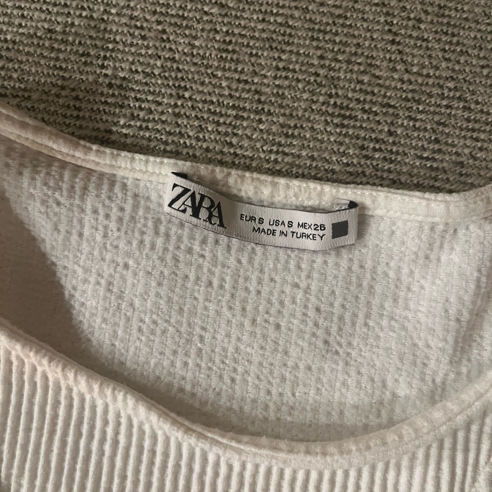ZARA ribbed cut out top